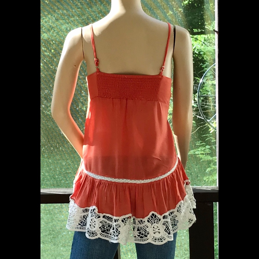 ⭐️HP⭐️MYSTREE▪️Antique Lace Boho Babydoll Tank - Picture 2 of 7